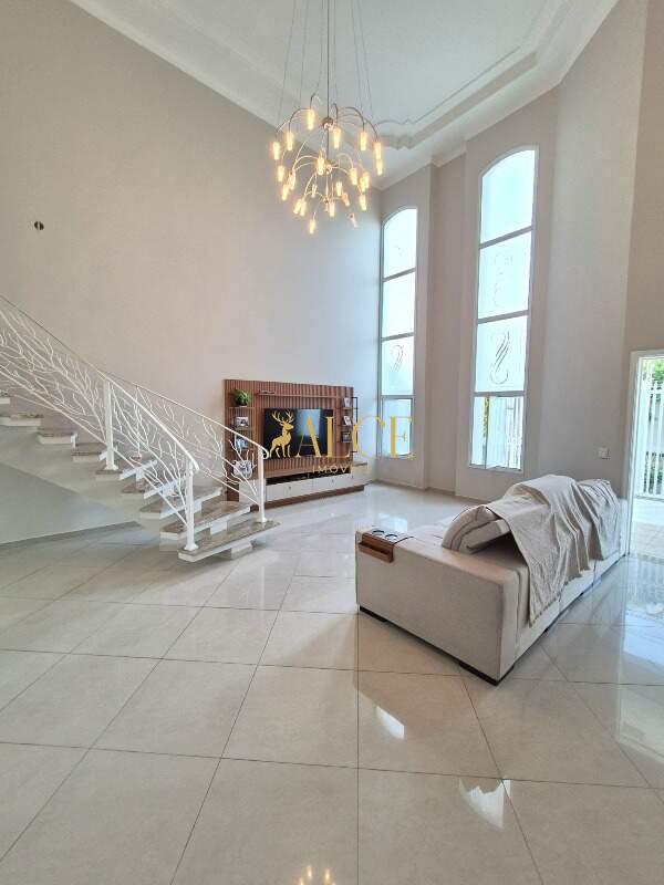 Casa Sobrado à venda Jardim Esplanada: 