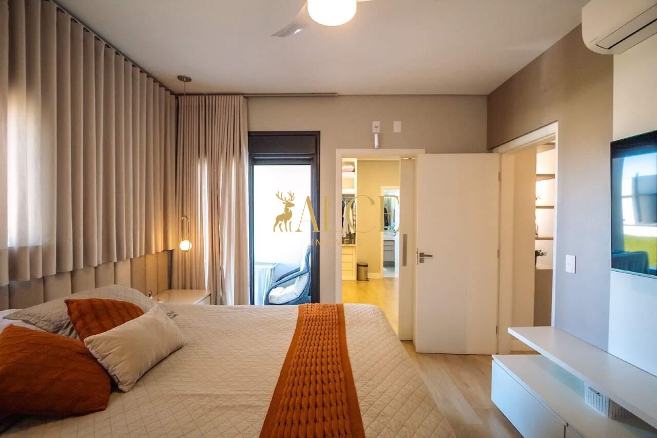 Casa Sobrado à venda Cond Dona Maria José: 