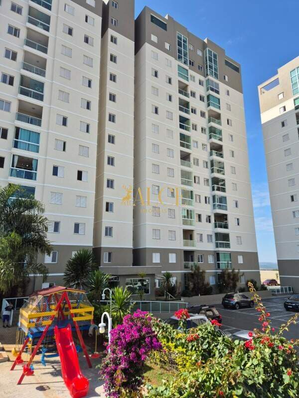 Apartamento à venda Aqui Se Vive: 