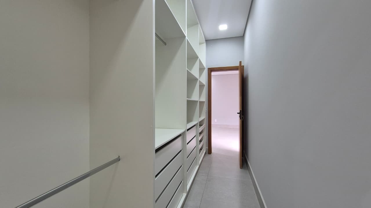 Casa à venda Jardim Laguna: 