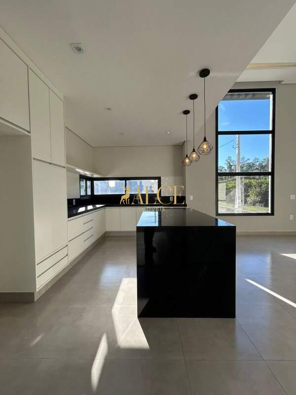 Casa à venda Residencial Park Gran Reserve: 