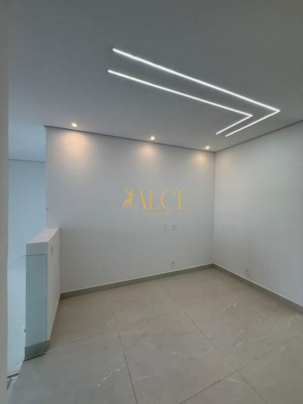 Casa Sobrado à venda Jardim Residencial Helvétia Park II: 