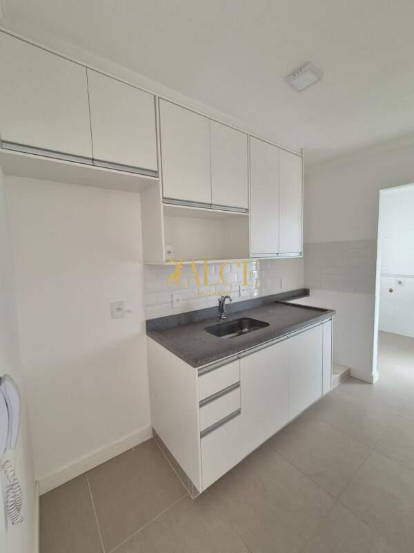 Apartamento à venda Residencial Natália Club House : 