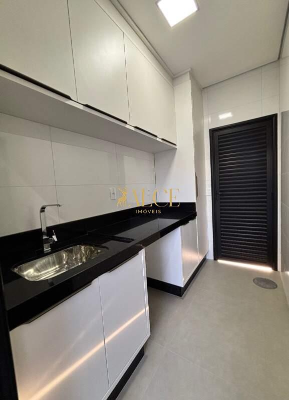 Casa à venda Cond Dona Maria Candida: 