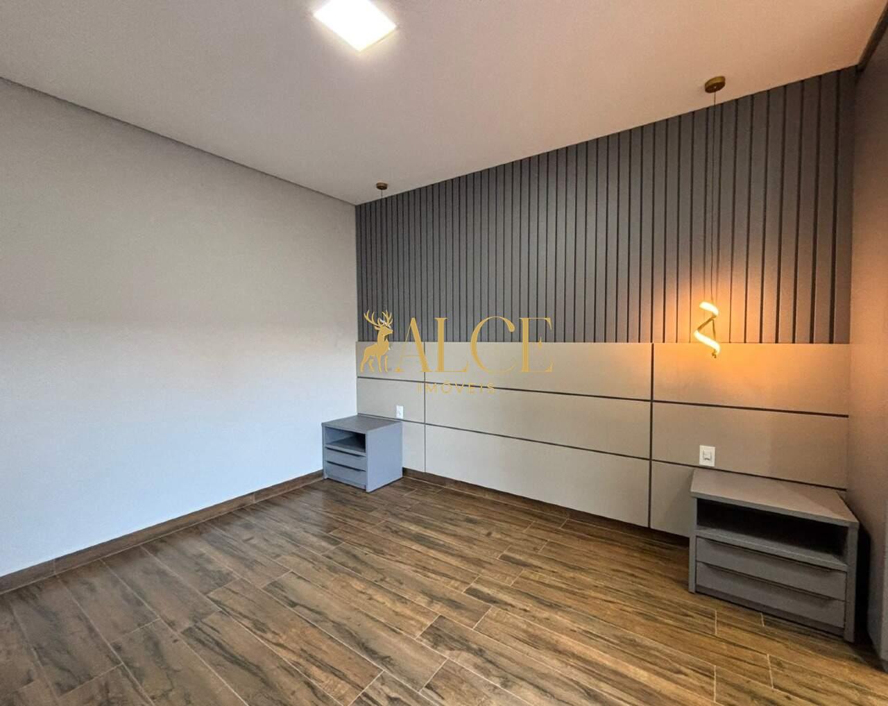 Casa à venda Cond Dona Maria Candida: 