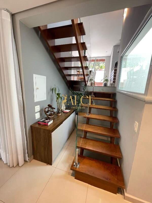 Casa Sobrado à venda Vila Aurora: 