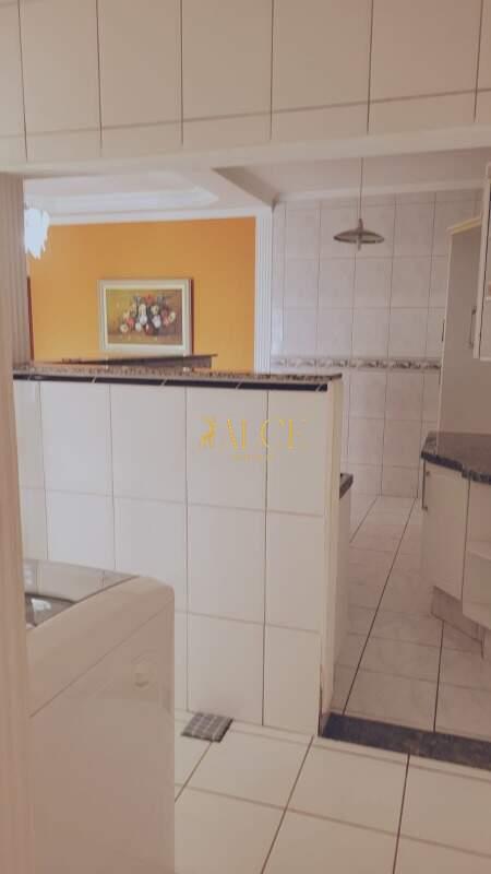 Casa à venda Jardim Regina: 