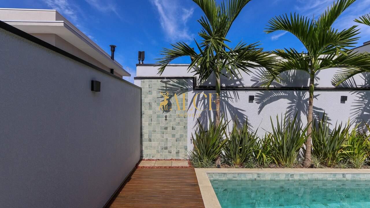 Casa Sobrado à venda Cond Di Roma: 