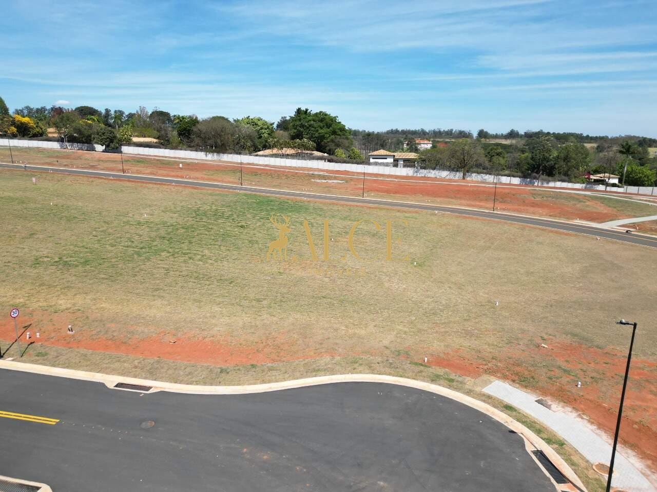 Terreno à venda Parque das Bandeiras: 
