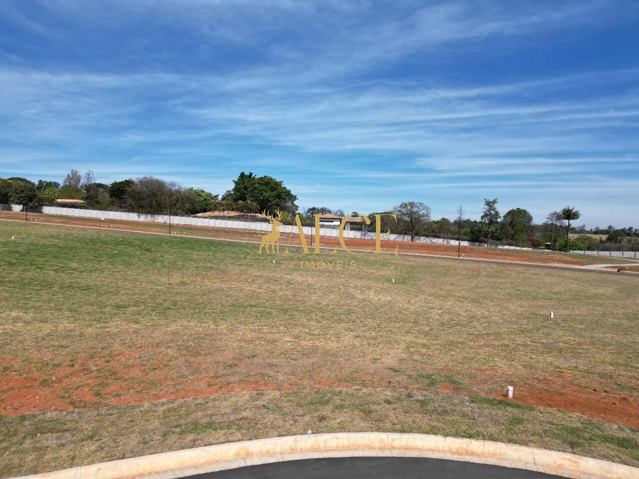 Terreno à venda Parque das Bandeiras: 