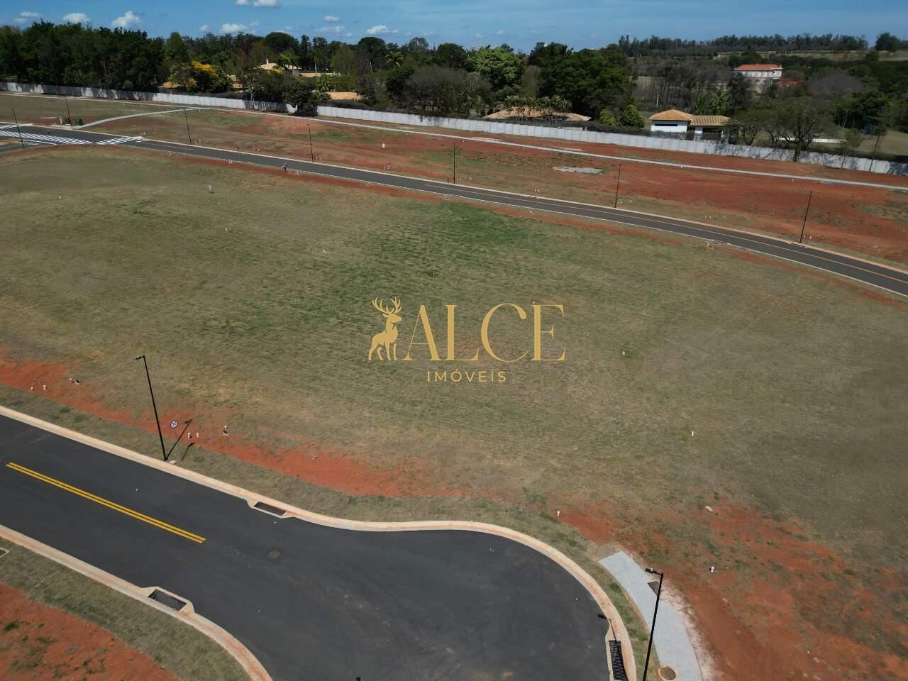 Terreno à venda Parque das Bandeiras: 