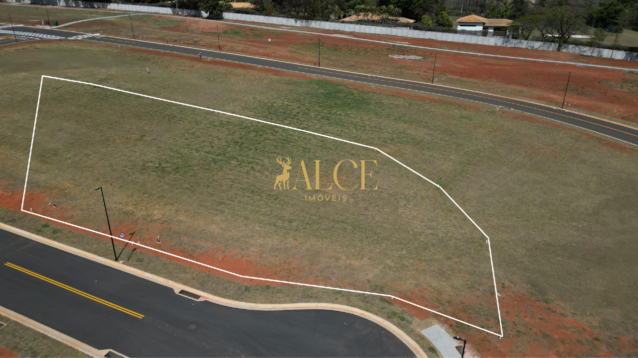 Terreno à venda Parque das Bandeiras: 