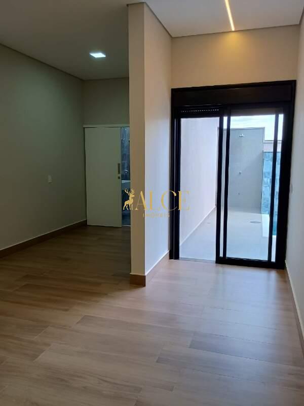 Casa à venda Cond Dona Maria Candida: 