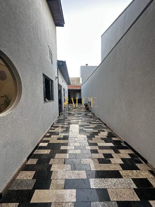 Casa à venda Jardim Europa II: 