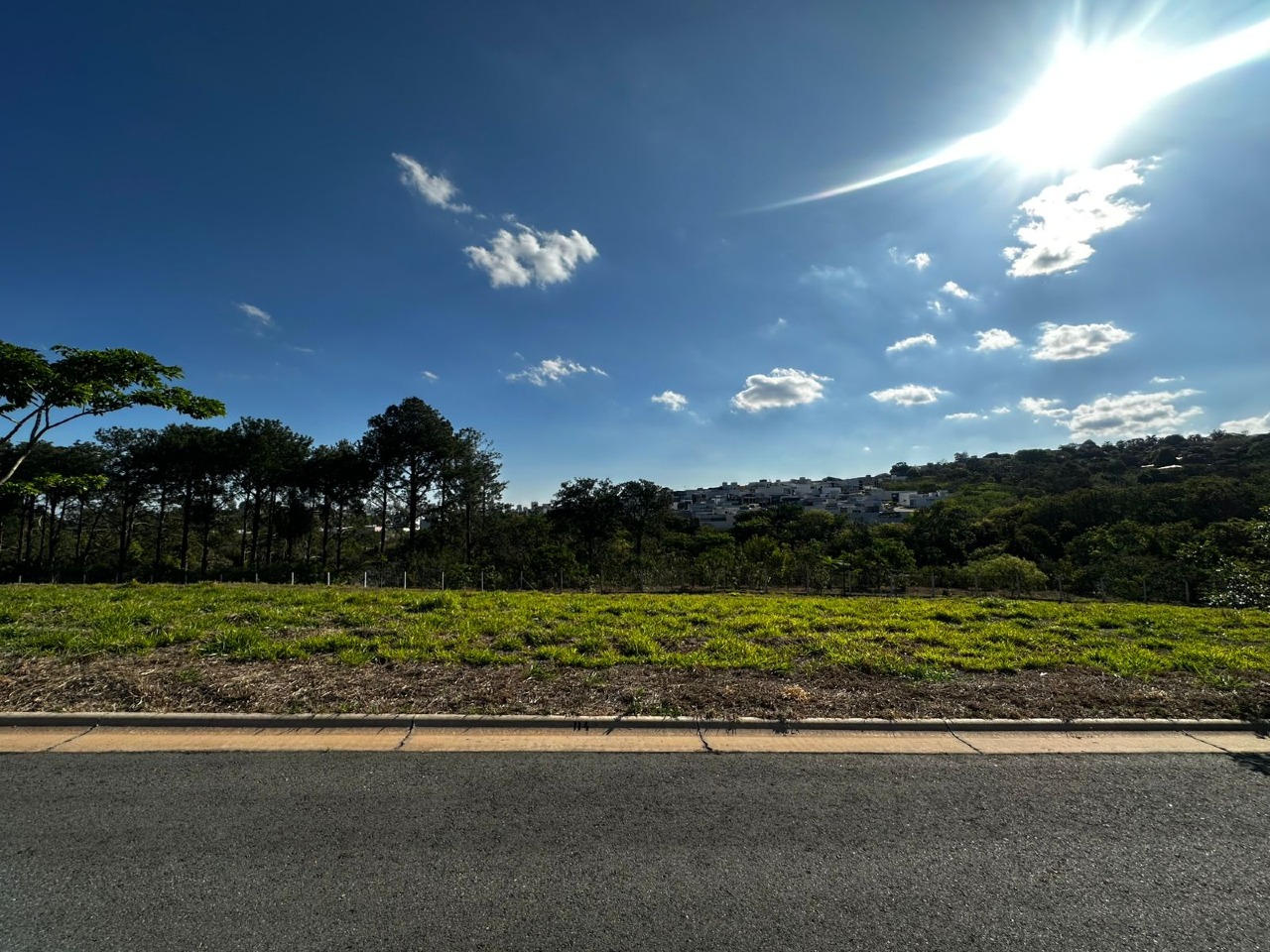 Terreno à venda Jd CasaBlanca: 