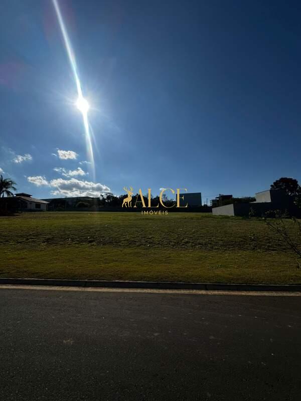 Terreno à venda Residencial London Park: 