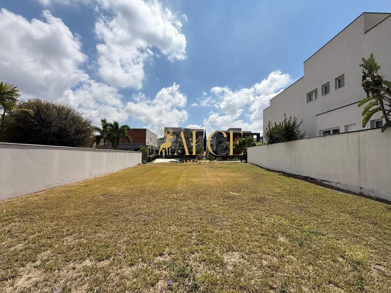 Terreno à venda Jardim Vila Paradiso: 