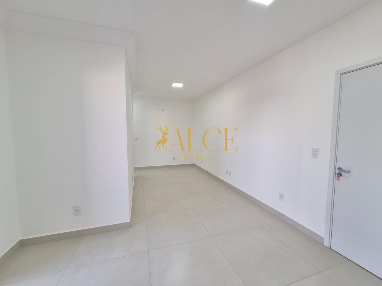 Apartamento à venda Jardim Santiago: 