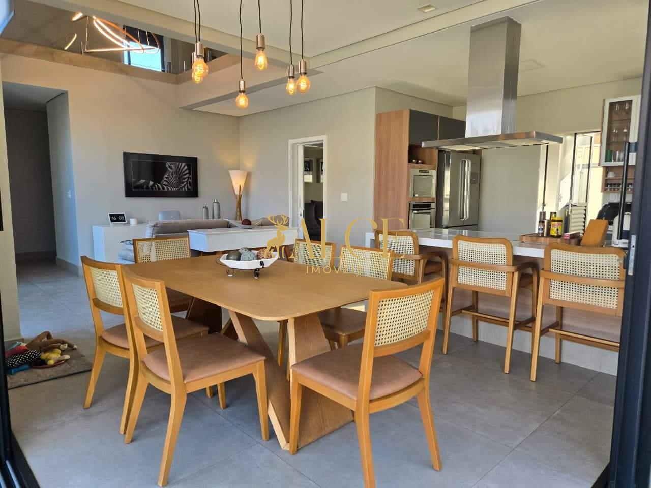 Casa Sobrado à venda Jardim Residencial Dona Maria José: 