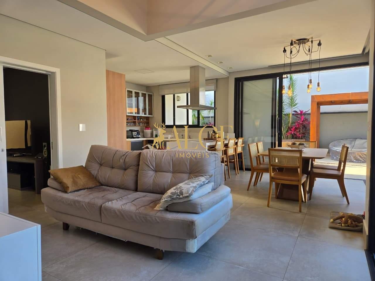 Casa Sobrado à venda Jardim Residencial Dona Maria José: 