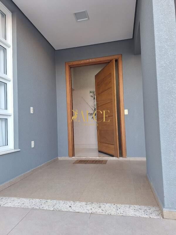 Casa à venda Jardim Esplanada: 