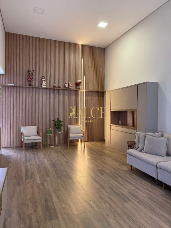 Casa à venda Jardim Panorama: 