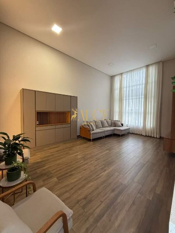 Casa à venda Jardim Panorama: 