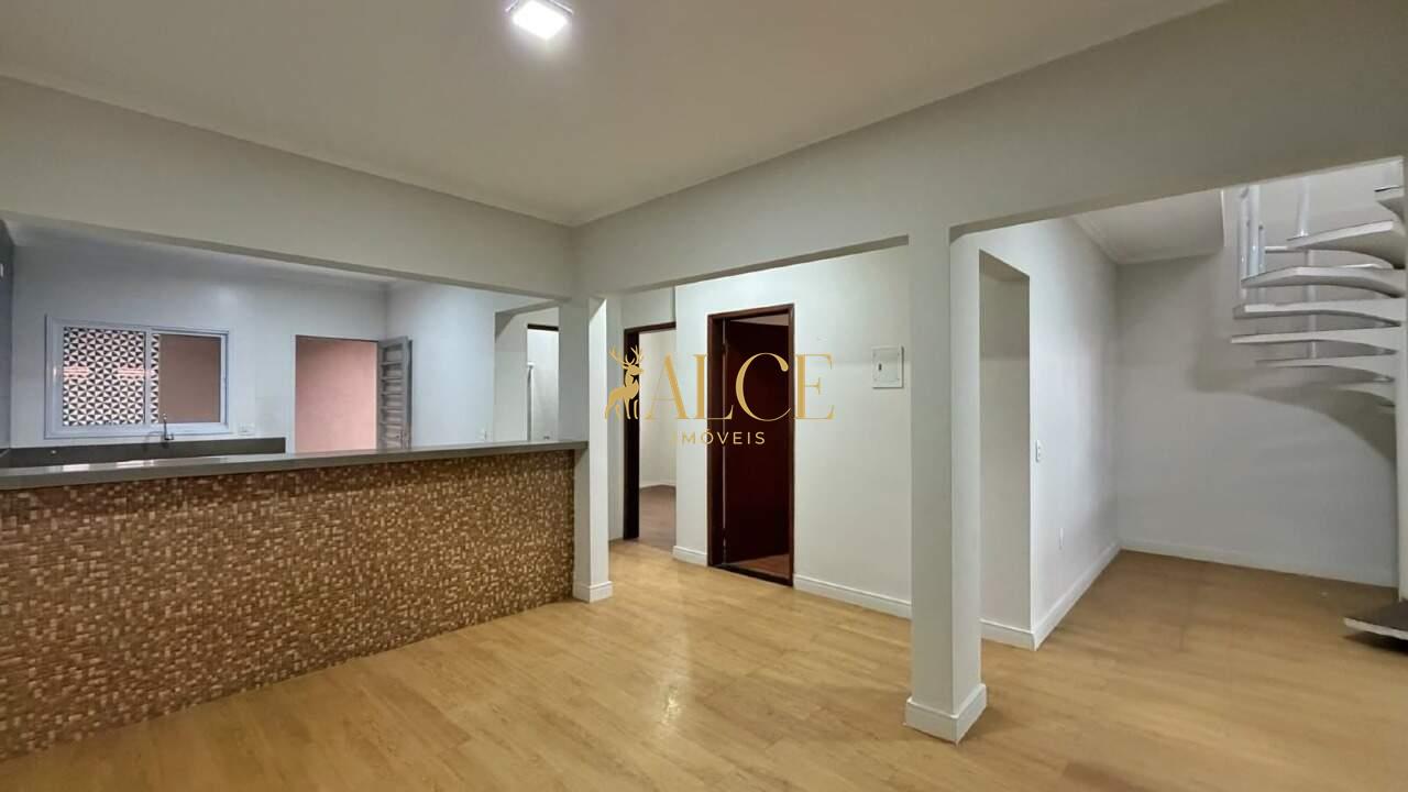 Casa Sobrado para aluguel Lauro Bueno de Camargo: 