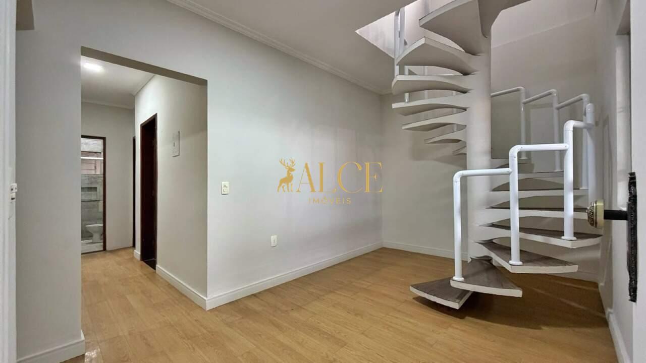 Casa Sobrado para aluguel Lauro Bueno de Camargo: 