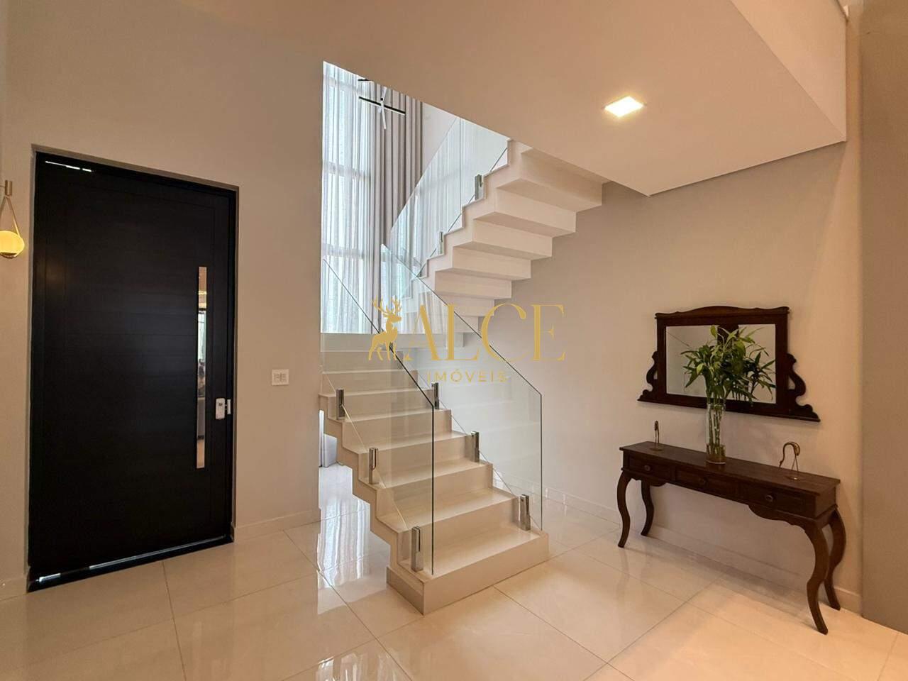 Casa Sobrado à venda Loteamento Park Gran Reserve: 