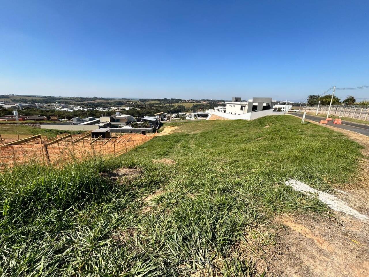 Terreno à venda Cond Quintas da Terracota: 