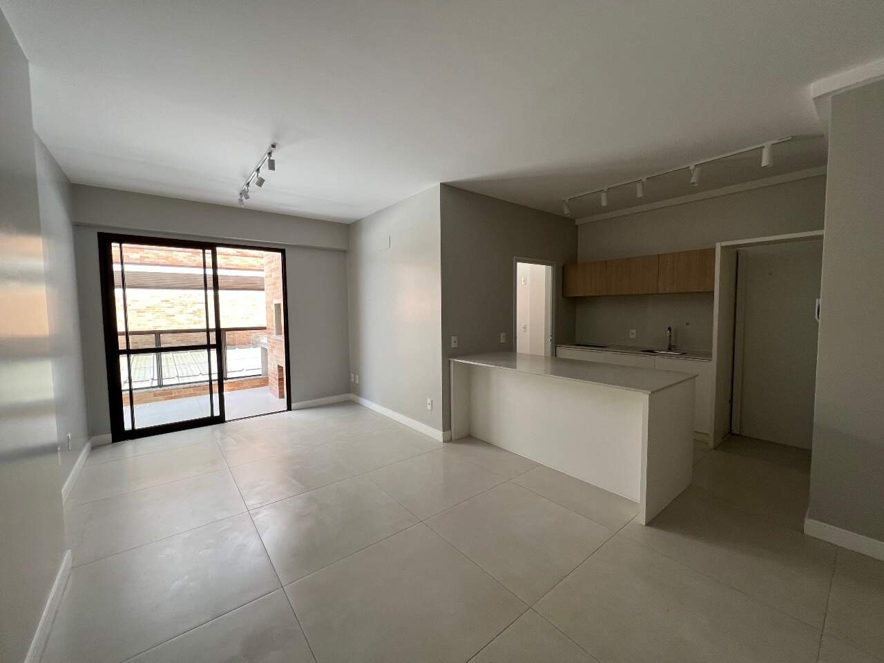 Apartamento para aluguel no Itacorubi: 