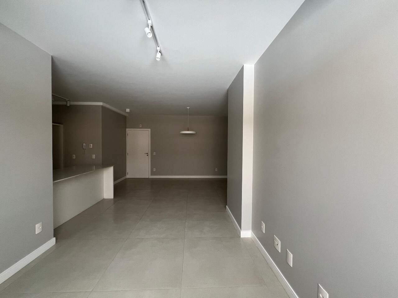 Apartamento para aluguel no Itacorubi: 
