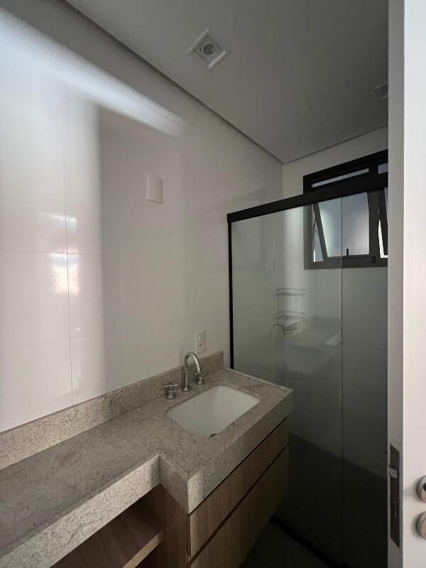 Apartamento para aluguel no Itacorubi: 