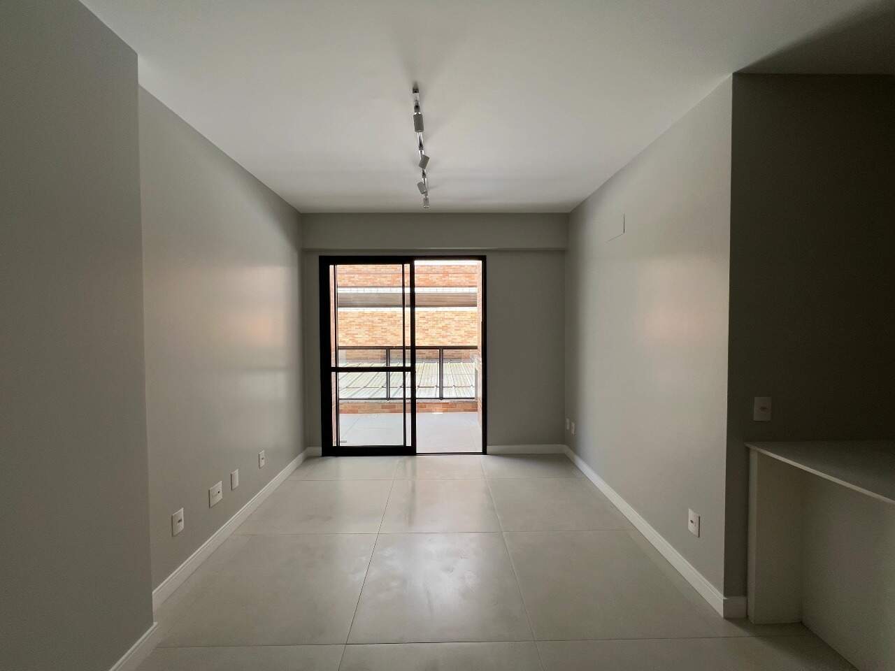 Apartamento para aluguel no Itacorubi: 