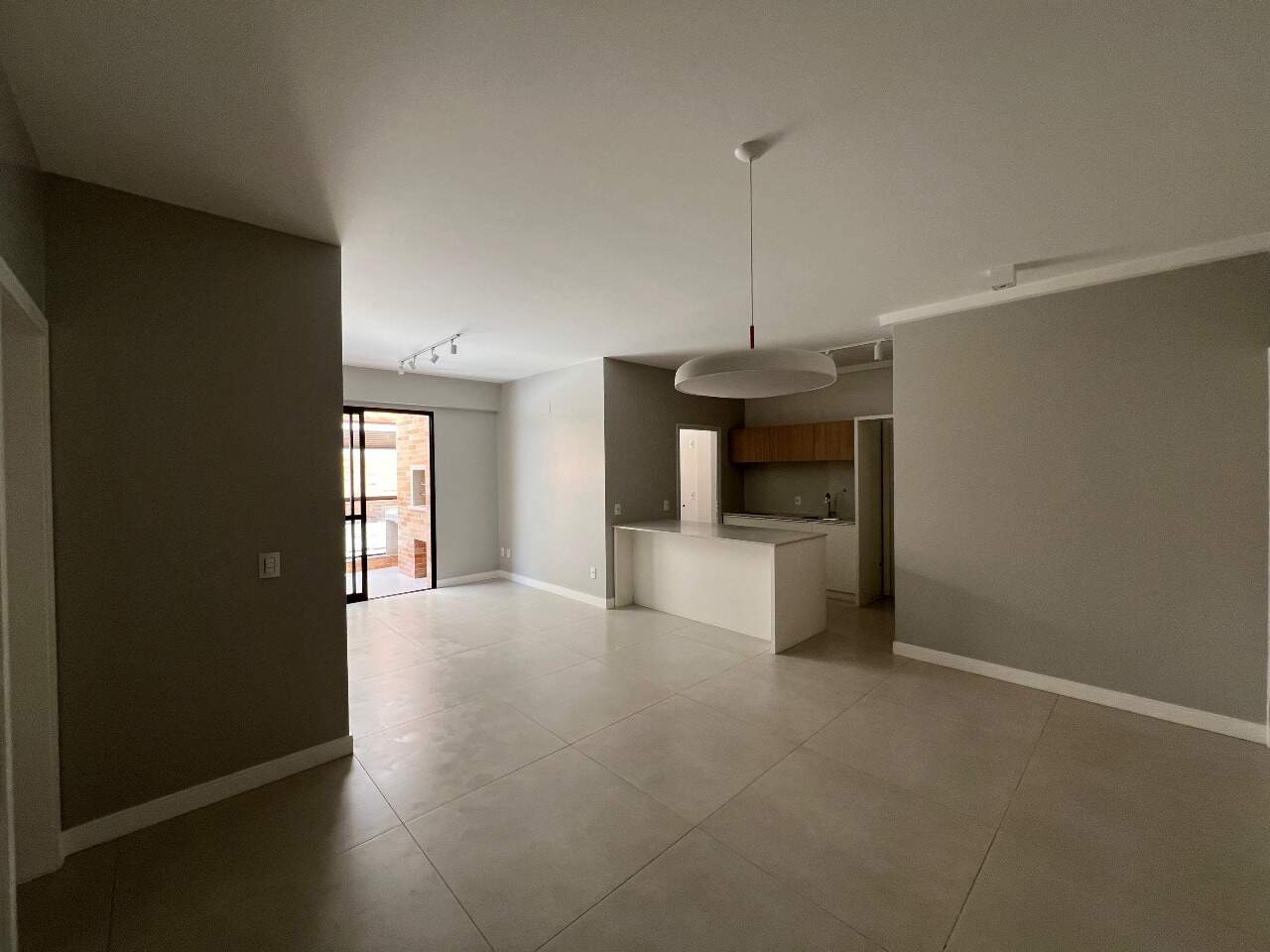 Apartamento para aluguel no Itacorubi: 