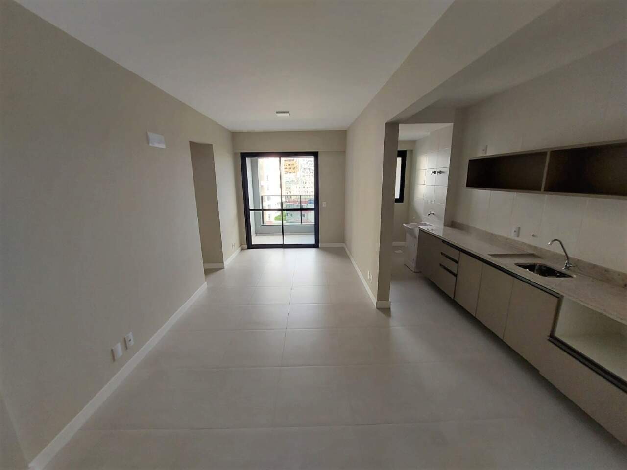 Apartamento para aluguel no Centro: 
