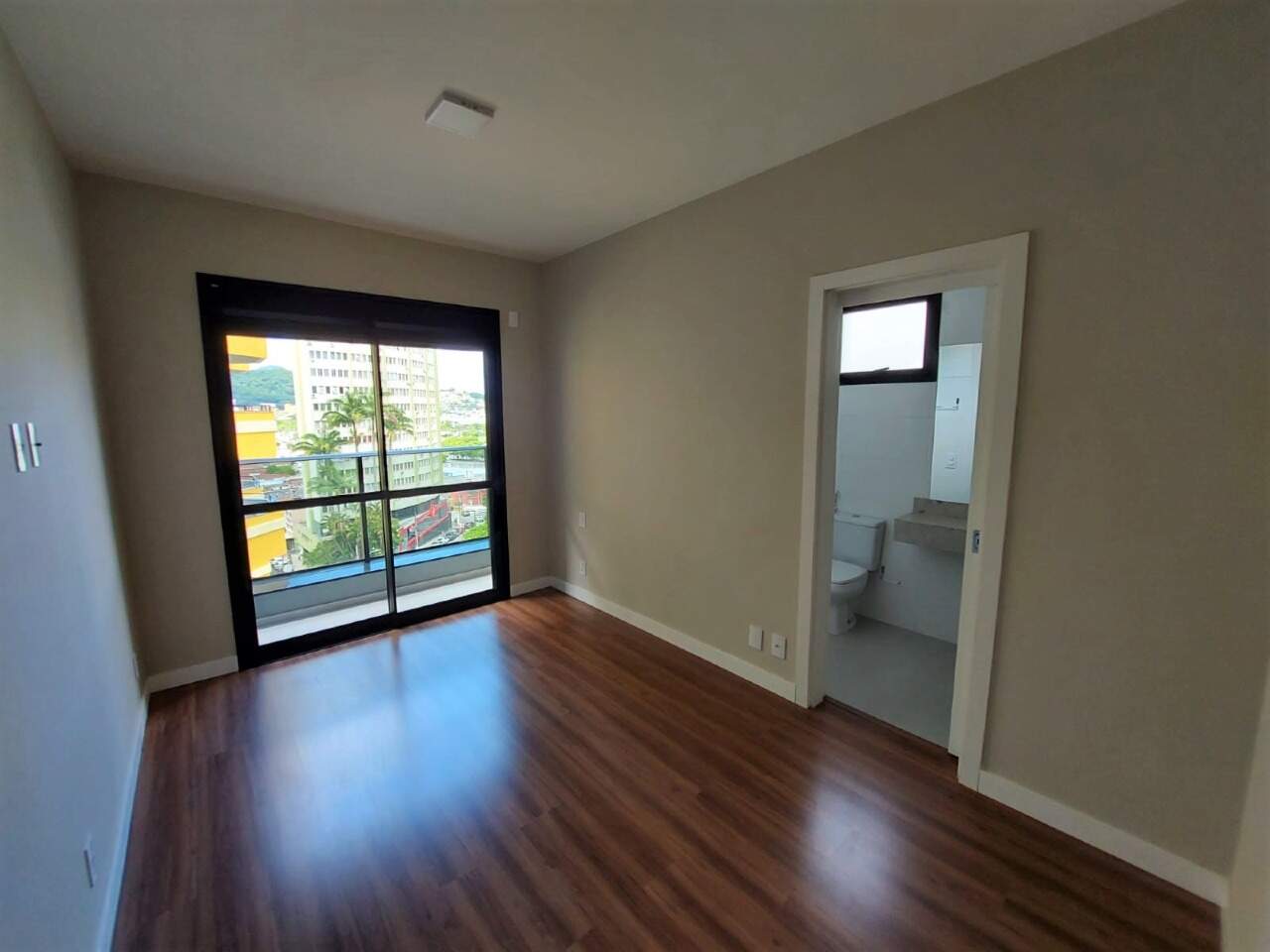 Apartamento para aluguel no Centro: 