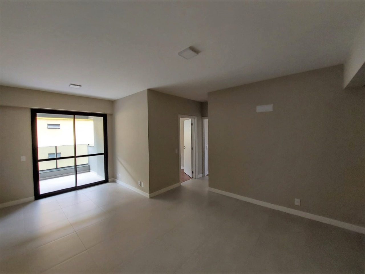 Apartamento para aluguel no Centro: 