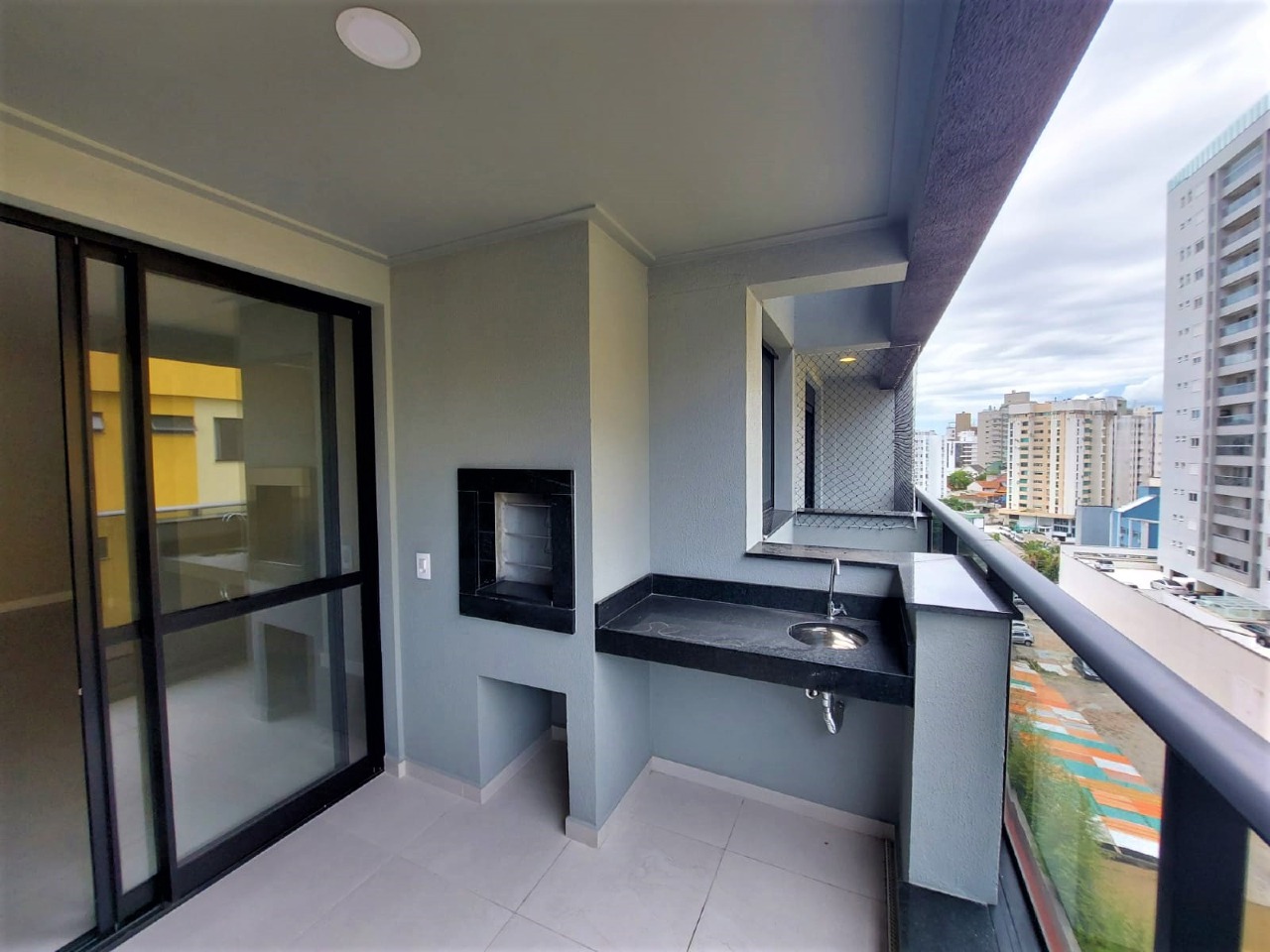 Apartamento para aluguel no Centro: 