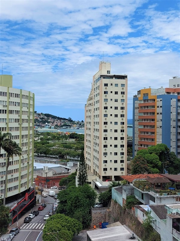 Apartamento para aluguel no Centro: 