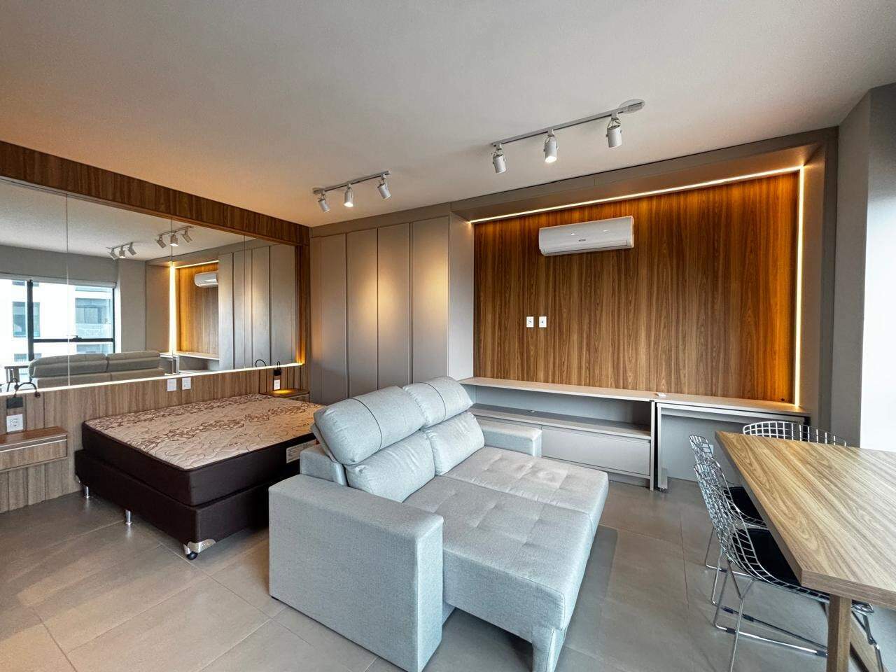 Apartamento para aluguel no Centro: 