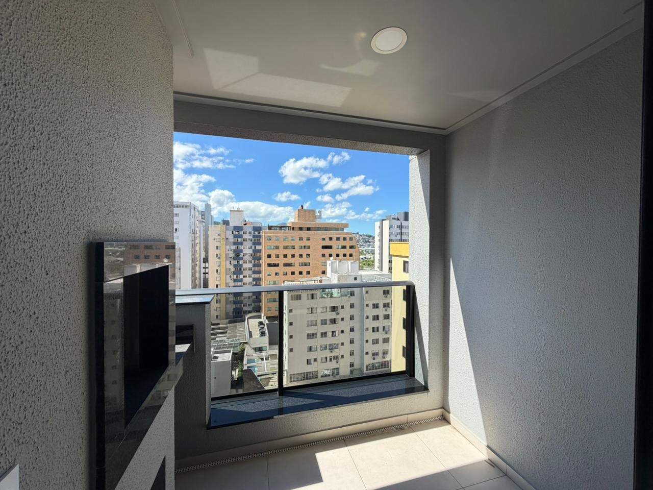 Apartamento para aluguel no Centro: 