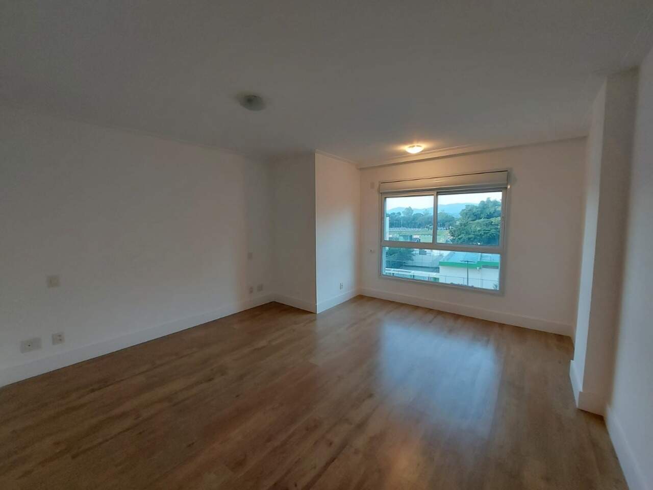 Apartamento para aluguel no Agronomica: