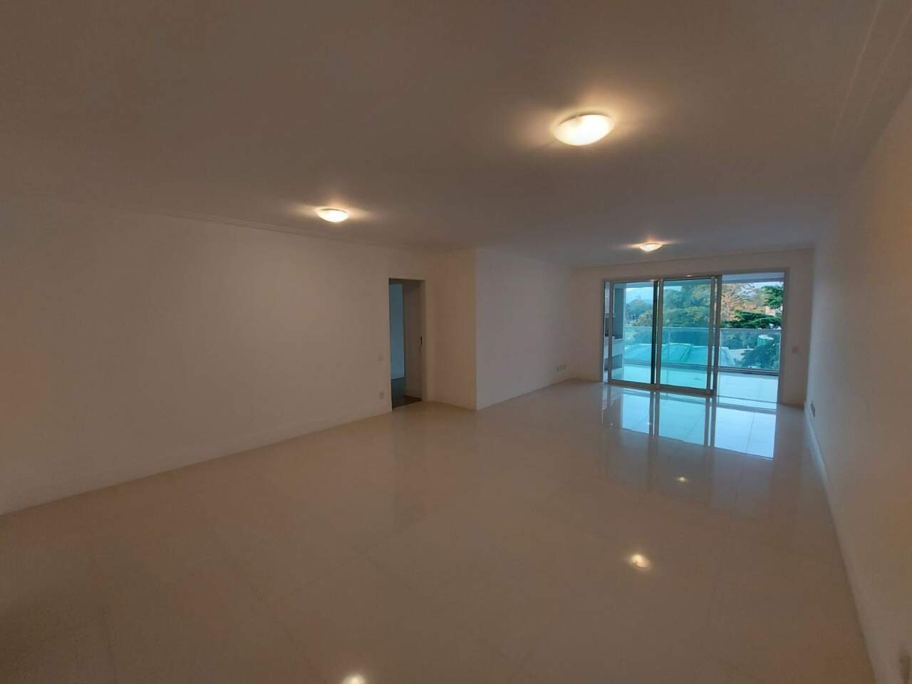 Apartamento para aluguel no Agronomica: