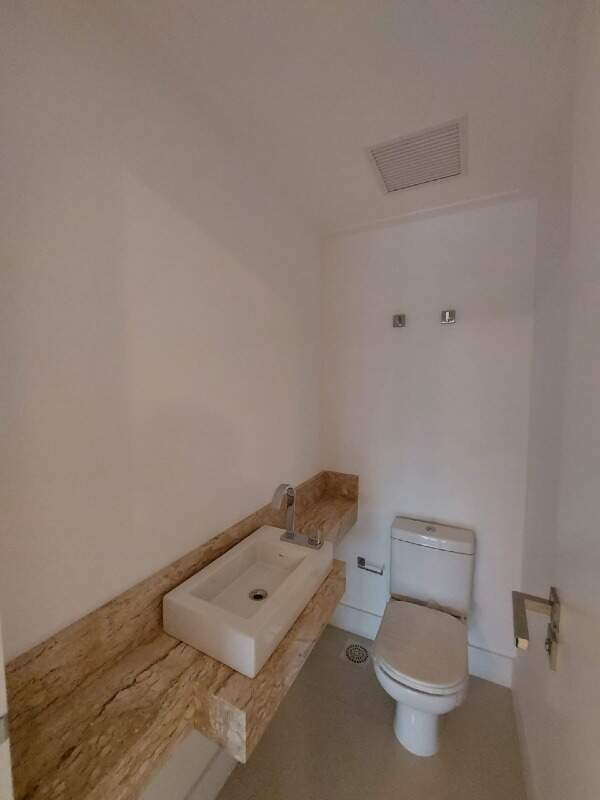 Apartamento para aluguel no Agronomica: