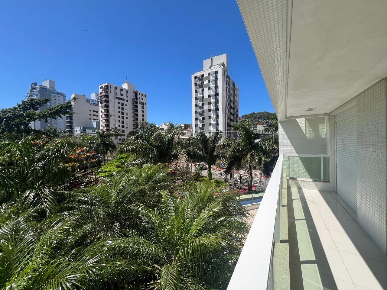 Apartamento para aluguel no Agronomica: 