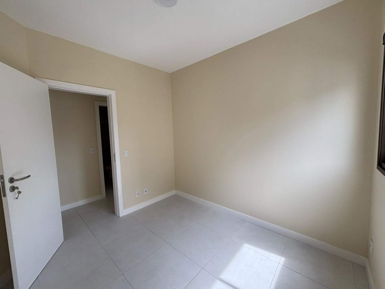 Apartamento para aluguel no Itacorubi: 