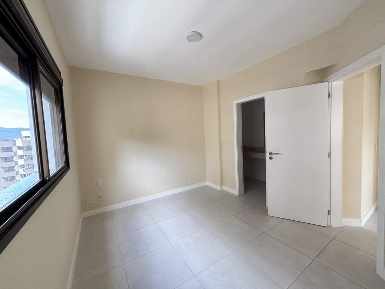 Apartamento para aluguel no Itacorubi: 