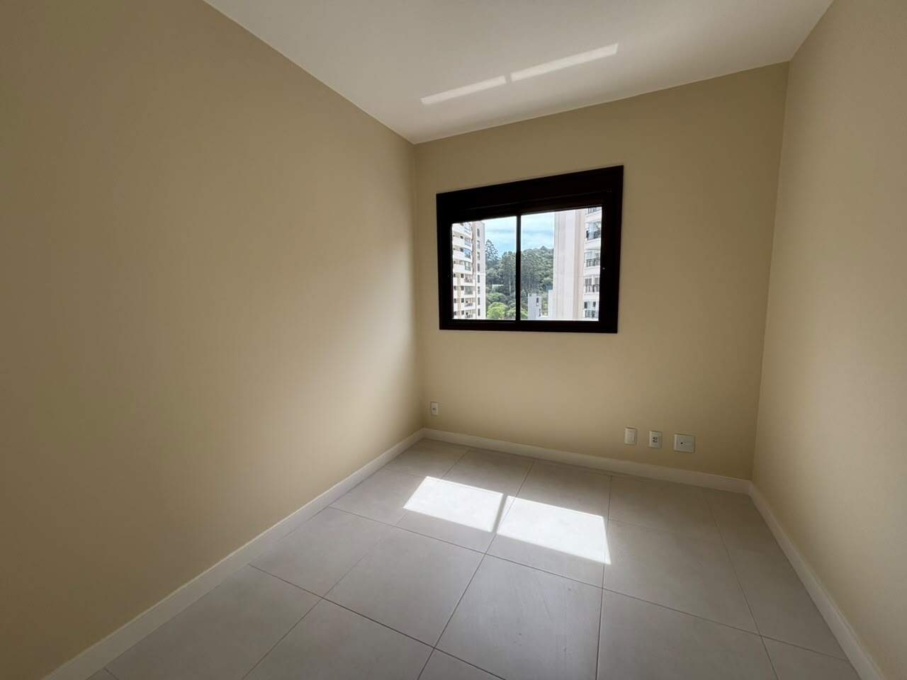 Apartamento para aluguel no Itacorubi: 